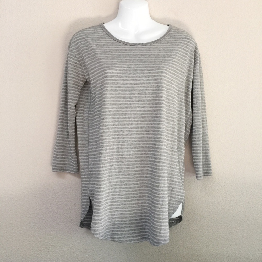 Women’s EUC Gray & Sparkling Silver Striped Tunic